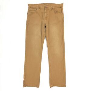 MOTT & BOW Straight Mercer Jeans Khaki Casual Pant Old Money Quiet Luxury Indie